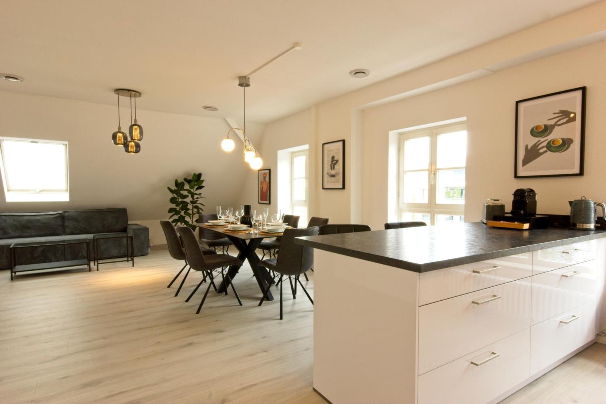 Bonnystay Loerrach Designer Apartment, Mitten In Loerrach 111 Qm Экстерьер фото